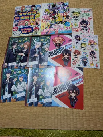 컬러풀 피치 공식 도서와 콜라보 노트