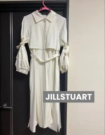질스튜어트 JILLSTUAST 스프링 코트 벨트 포함