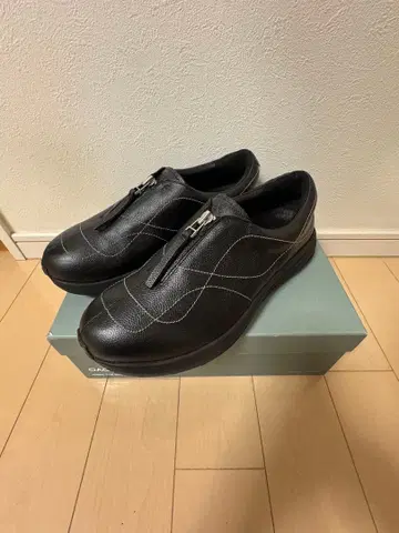 OAO SUNLIGHT CORE (Black x White)