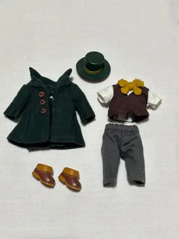 넨도로이드돌 의상 세트 매드 해터