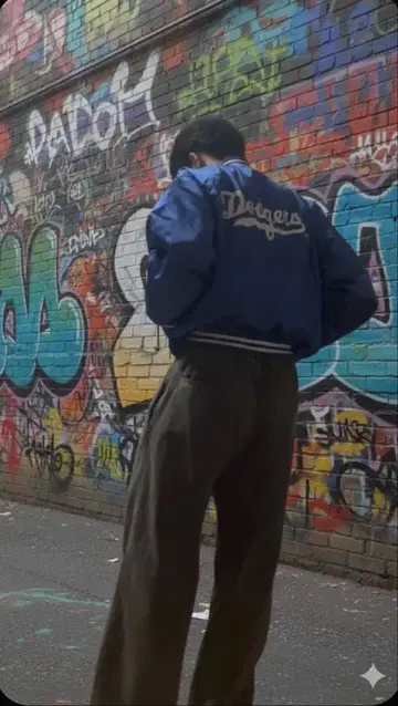 Dodgers 로고 자수 나일론 자켓