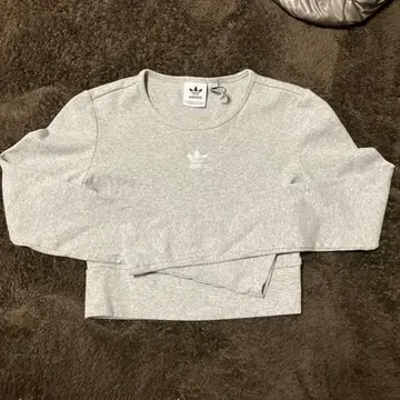 adidas 그레이 긴팔 T셔츠 XS