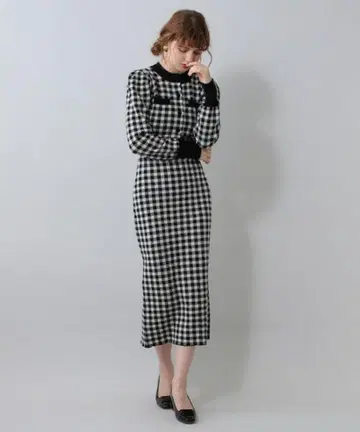 DEICY 깅엄 체크 니트 원피스