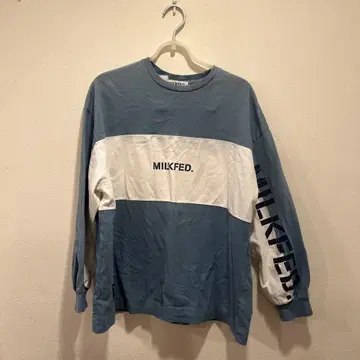 MILKFED. 긴팔 T셔츠 블루 화이트