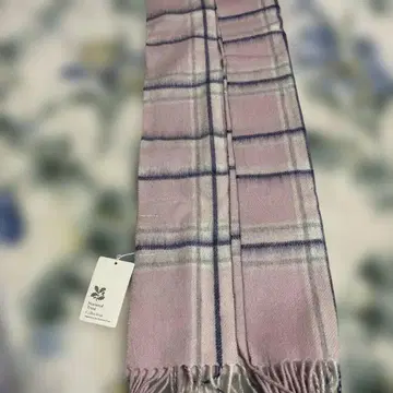 연보라 체크 무늬 울 머플러