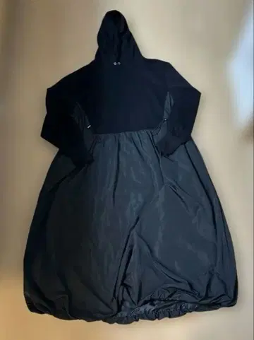 야마다야 후드 부착 벌룬 실루엣 원피스 블랙 원피스 M 사이즈