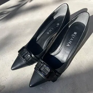DIANA 블랙 스틸레토 펌프스 24cm