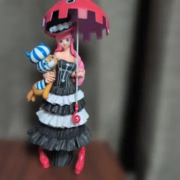 원피스 페로나 피규어 DXF THE GRANDLINE LADY