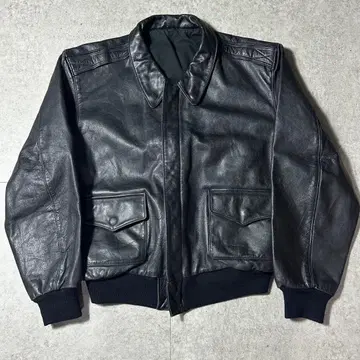 A-2 가죽 자켓 뒷면 프린트 AVIREX 블랙