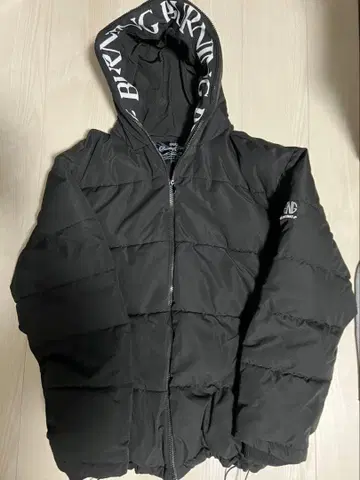 BURNING PASSION 다운 자켓 블랙 남성용 후드 로고