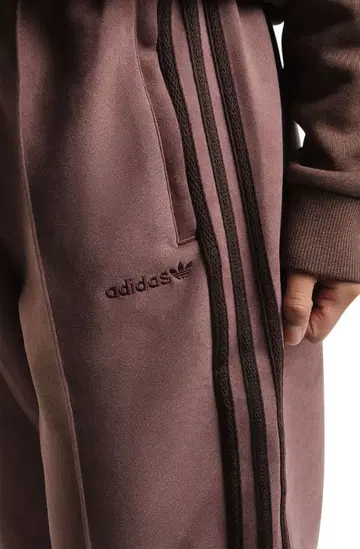 새상품 adidas originals 아디다스 스웨이드 트랙 팬츠