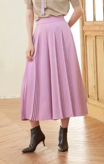 아나이 매트 새틴 플리츠 가우초 팬츠 라벤더 사이즈 38