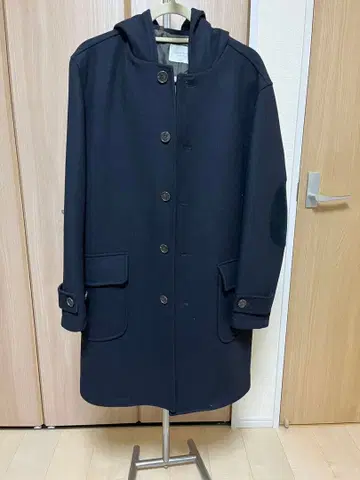 어반 리서치 후드 부착 네이비 코트