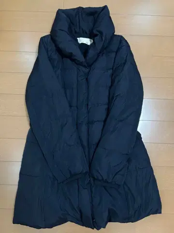 CORDIERL 사이즈 네이비 다운 코트