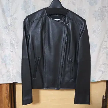 UNTITLED 블랙 라무 가죽 자켓 M 사이즈