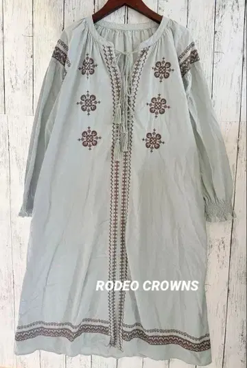 RODEO CROWNS 자수 롱 원피스 민트 그린