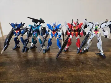 빌드 다이버즈 코어 건담 세트