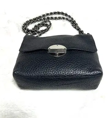 [새상품급] Marc Jacobs 블랙 가죽 숄더백 밴딩 백