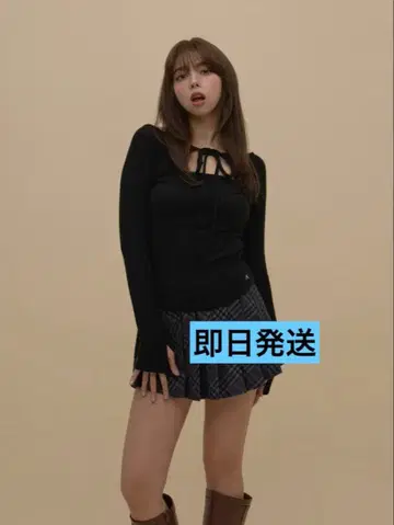 andmary Nini ribbon tops black