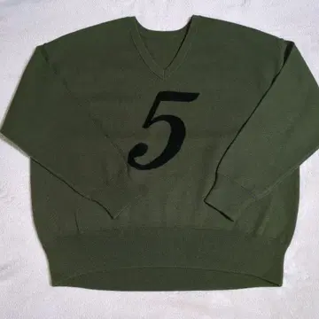 앙코키누 카키 컬러 V넥 스웨터 5