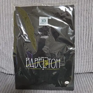 Mrs. GREEN APPLE 셔츠