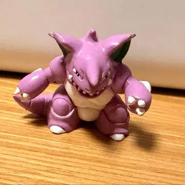 포켓몬 몬코레 니드킹 피규어 레트로