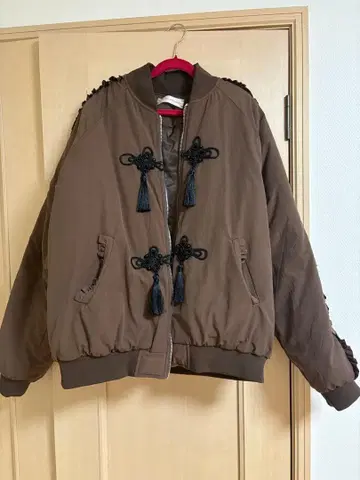 페넬로페 요한슨 브라운 블루종 프린지 태슬