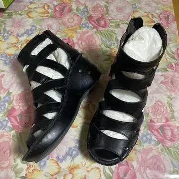 히나데이 그린 블랙 부츠 M 사이즈