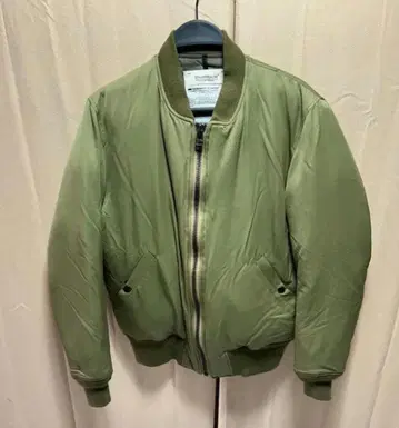 STAMMBAUM 슈탄바움 MA-1 다운 자켓 사이즈 M 카키