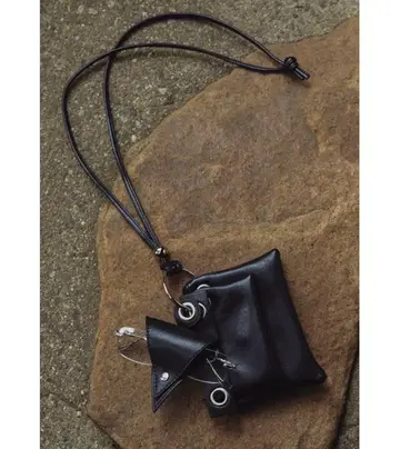 un/neu 4부품 커스텀 파우치 숄더