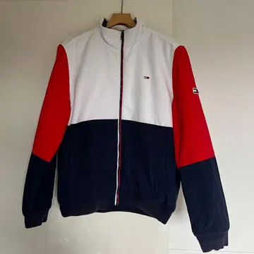 TOMMY JEANS 다운 자켓