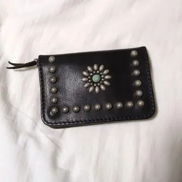 미들 트래커 월렛