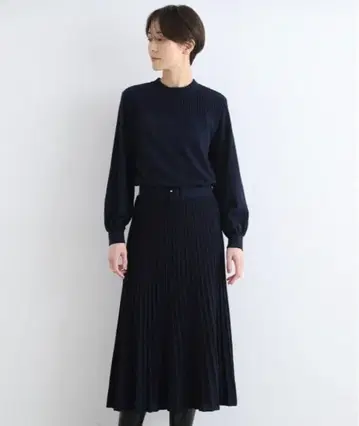 INDIVI [세탁 가능/허리밴딩] 핏앤플레어 니트 원피스