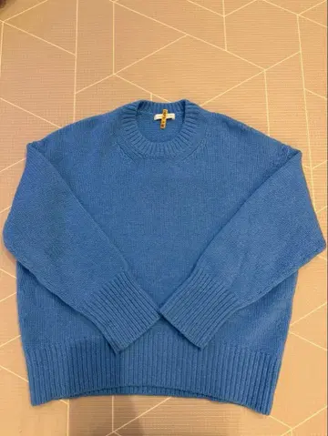 GARNETTE VIE 긴팔 니트 클리닝 완료