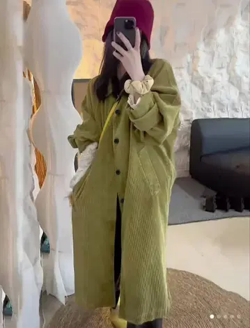 겨자색 코듀로이 롱 코트 새상품급