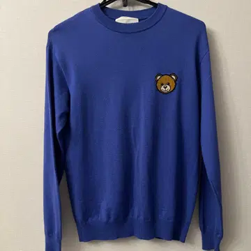 MOSCHINO 곰 자수 블루 스웨터