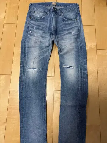 Lee 데미지 가공 라이트 블루 데님 팬츠