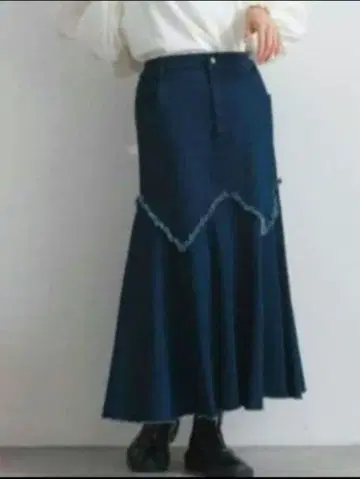 1795: 10 OZ 네이비 데님 머메이드 스커트 네이비 새상품