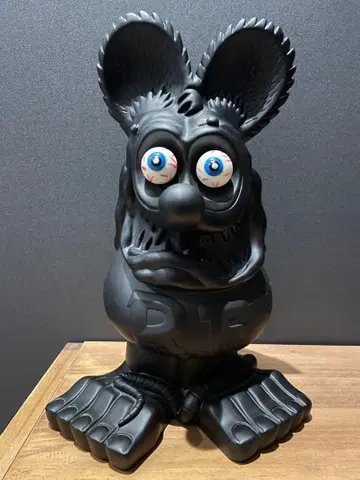 랫핑 피규어 블랙 약 30cm