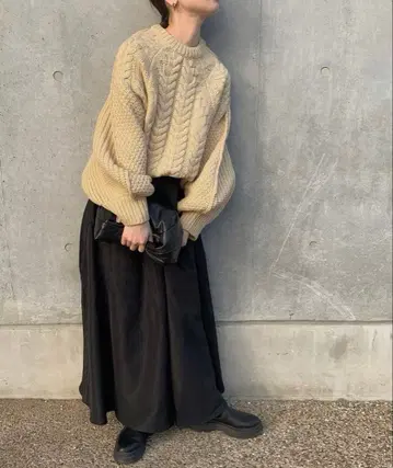 셀렉 모카 헤링본 돌먼 오버 니트