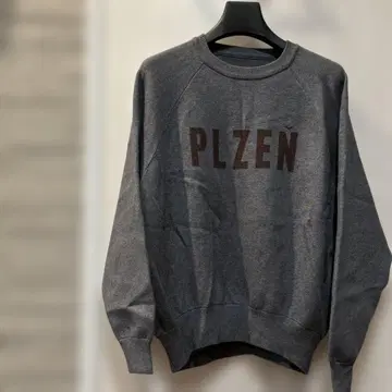 새상품 CLOCHE 로고 니트 풀오버