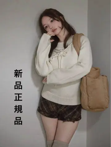 Casey knit tops andmary