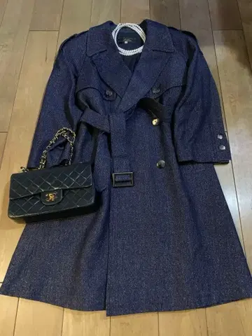 레리안 다크 네이비 트렌치코트