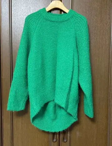 새상품급 루셀크루페로페 셰틀랜드풍 니트 풀오버