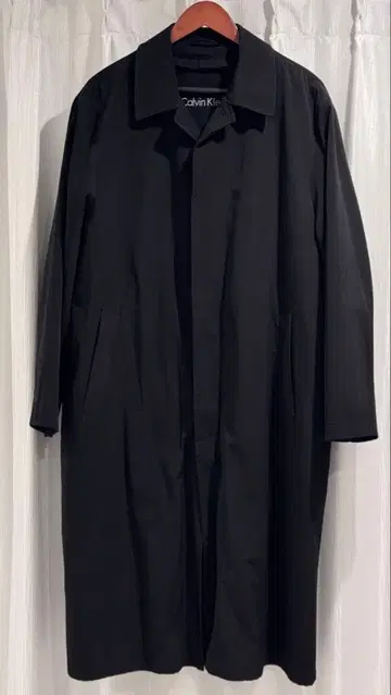 캘빈 클라인 블랙 스텐카라 코트