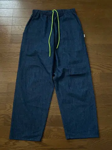 unslacks ACTIVE EASY PANTS DENIM