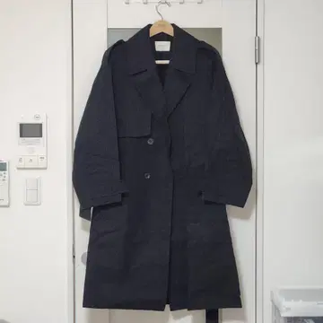 PUBLIC TOKYO 트렌치 코트 블랙