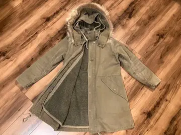 카키 플리스 라이닝 모즈 코트