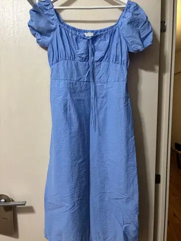 스카이블루 오프숄더 원피스