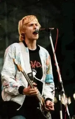 커트 코베인 착 Leslie Jordan 페이퍼 자켓 세계 지도 L